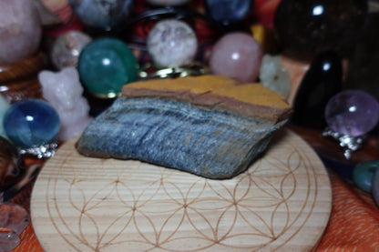 Large Blue Raw Tiger Eye