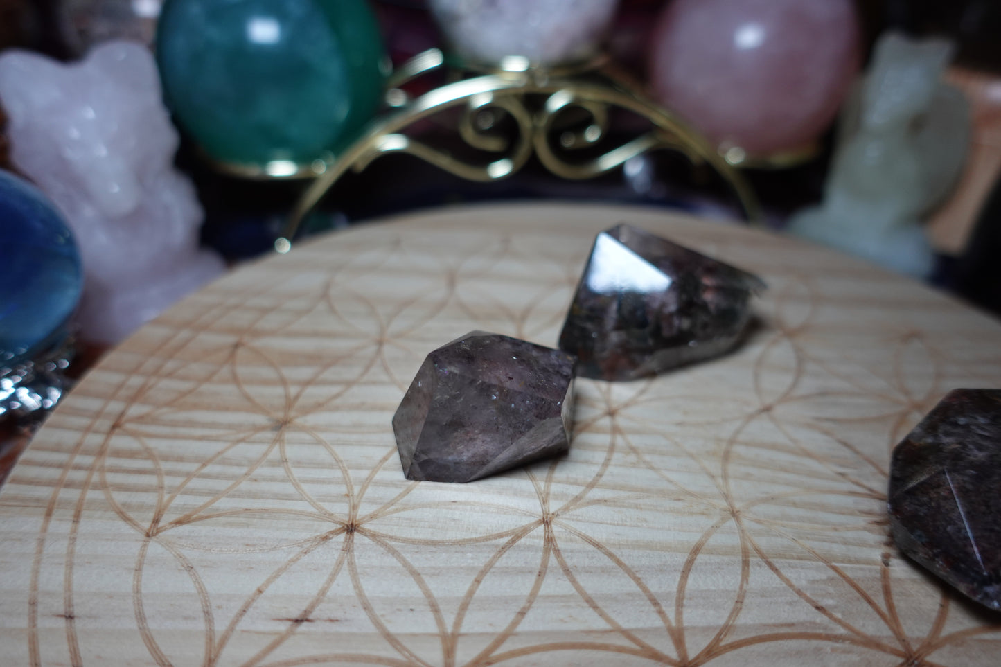 A Grade Garden Quartz Freeforms